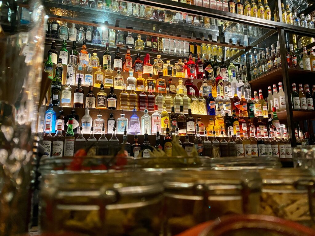 The current image has no alternative text. The file name is: simone-natale-BsxP_V5W2Yc-unsplash-scaled.jpg